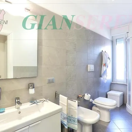 Pianosa - Elegante Sul Mare * San Vincenzo