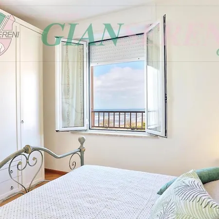 Pianosa - Elegante Sul Mare Apartment *
