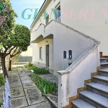 Pianosa - Elegante Sul Mare * San Vincenzo